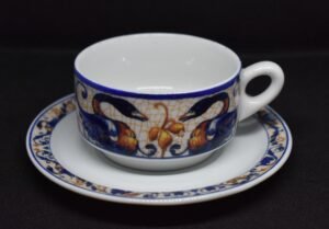 🖼️ PLANTILLA — A BORDO Y SERVICIO A PASAJEROS: Catering y menaje - tazas taza 8 cm